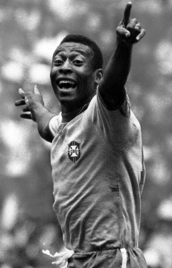 pele-brasilien-bejubelt-ein-tor