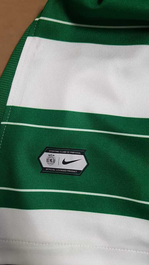 etiqueta sporting+nike