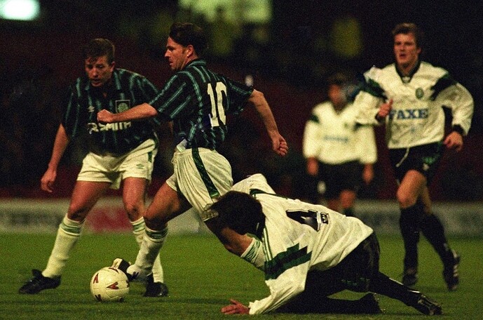 52d95c1eb414c4120994ebce5ae26d5f