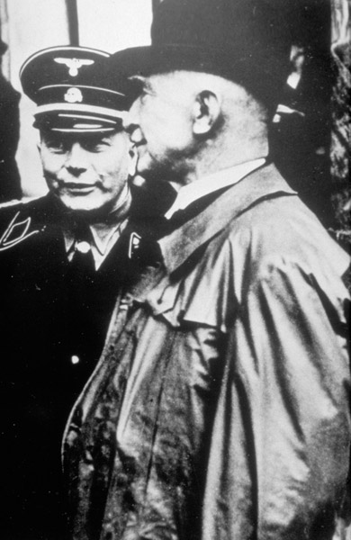 Knobelsdorff_und_Teudt